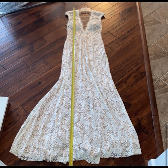 Jovani Crystal gown. Size 10. Worn once - Picture 6 of 9